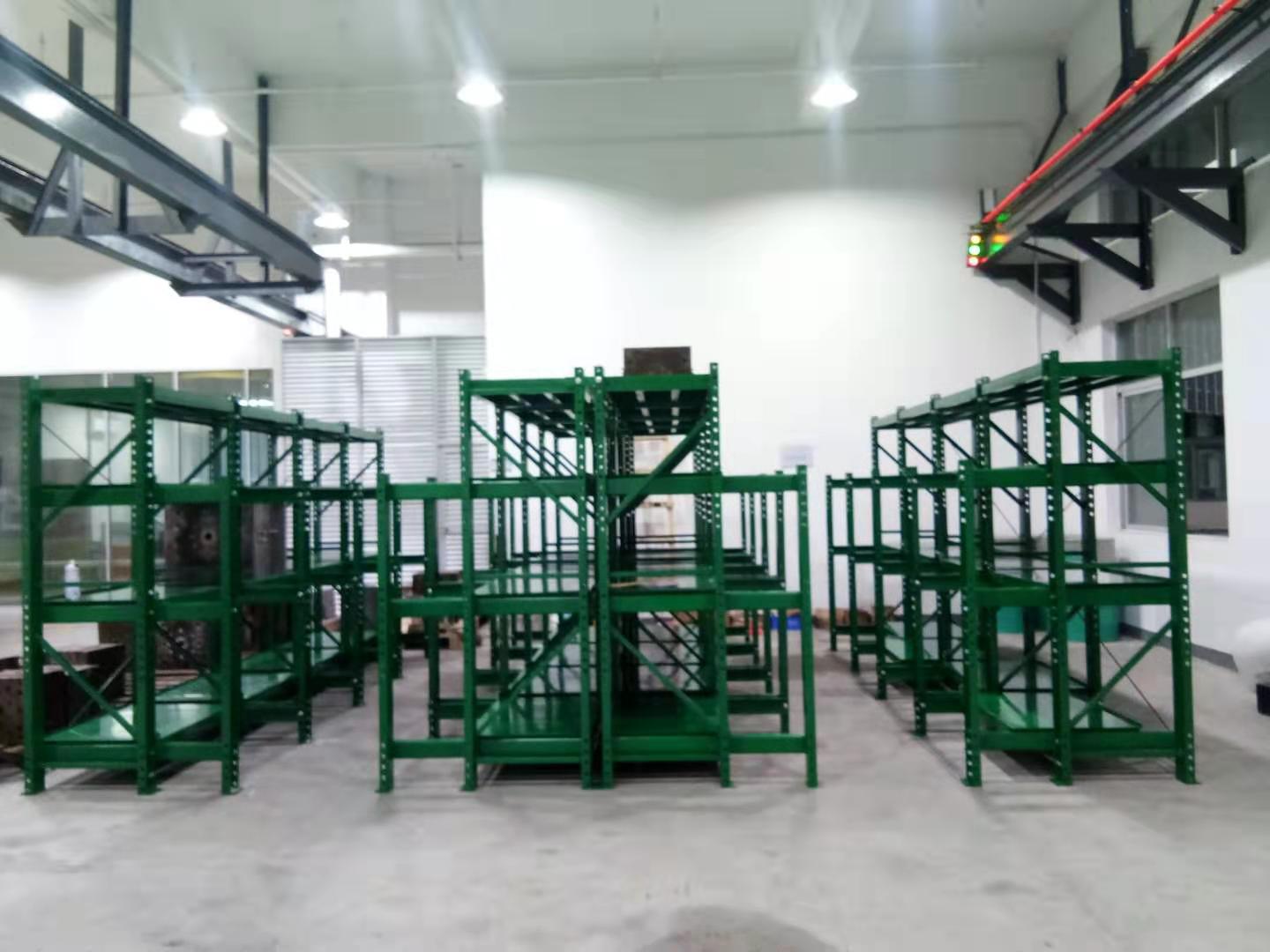 2019年8月惠州客戶購買的全開模具架